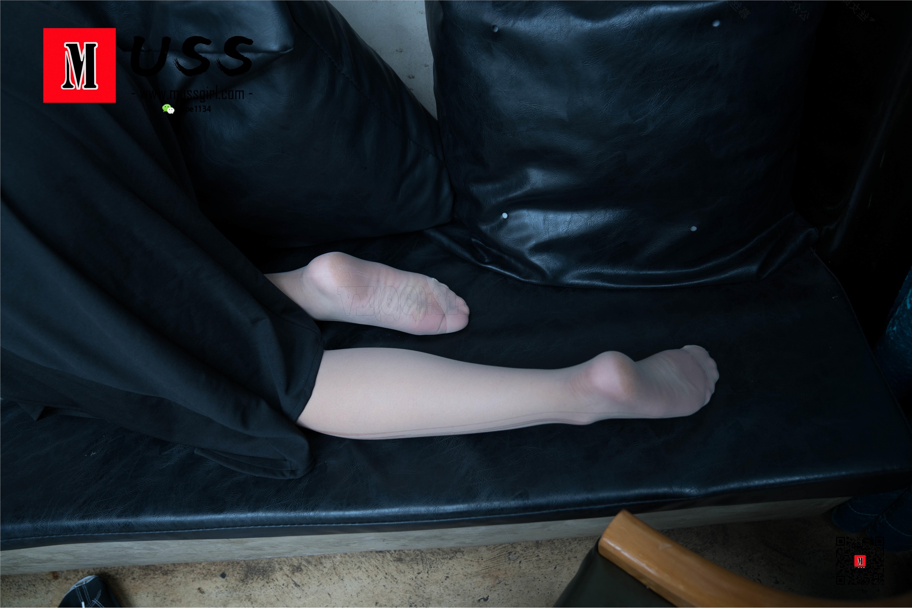 MussGirl慕丝女郎  NO.123 双浪莎女薄款连裤袜